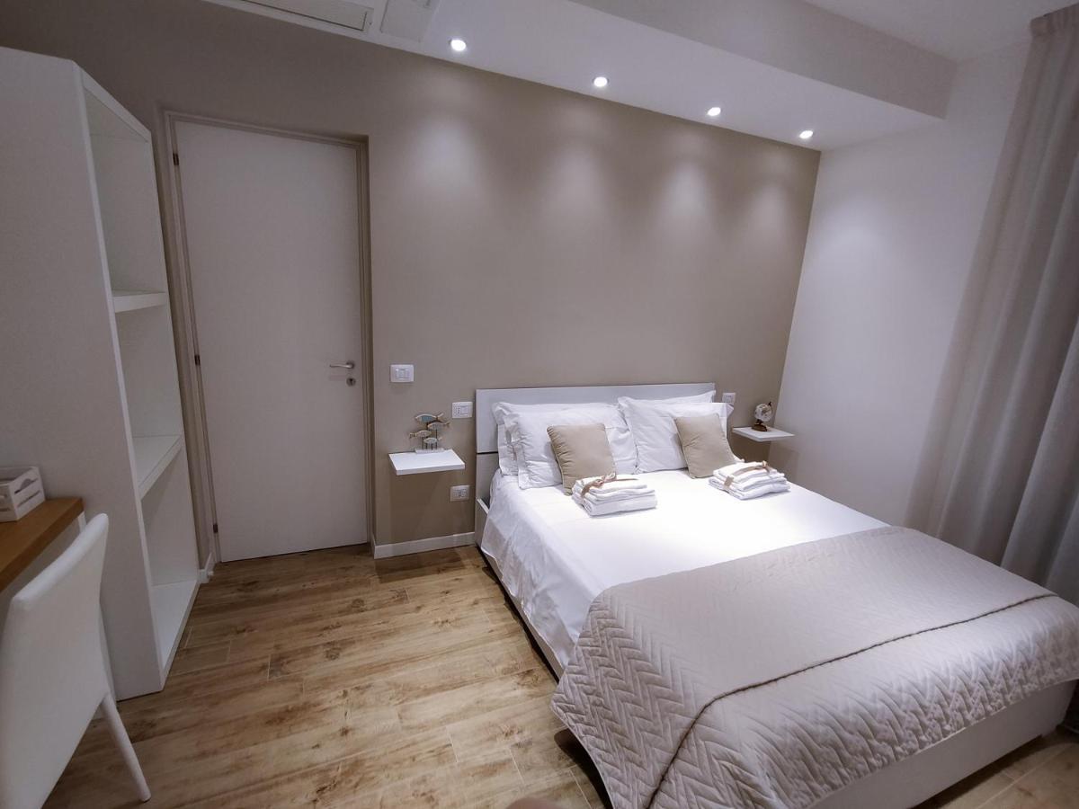 Seabed Superior Rooms Термолі Екстер'єр фото